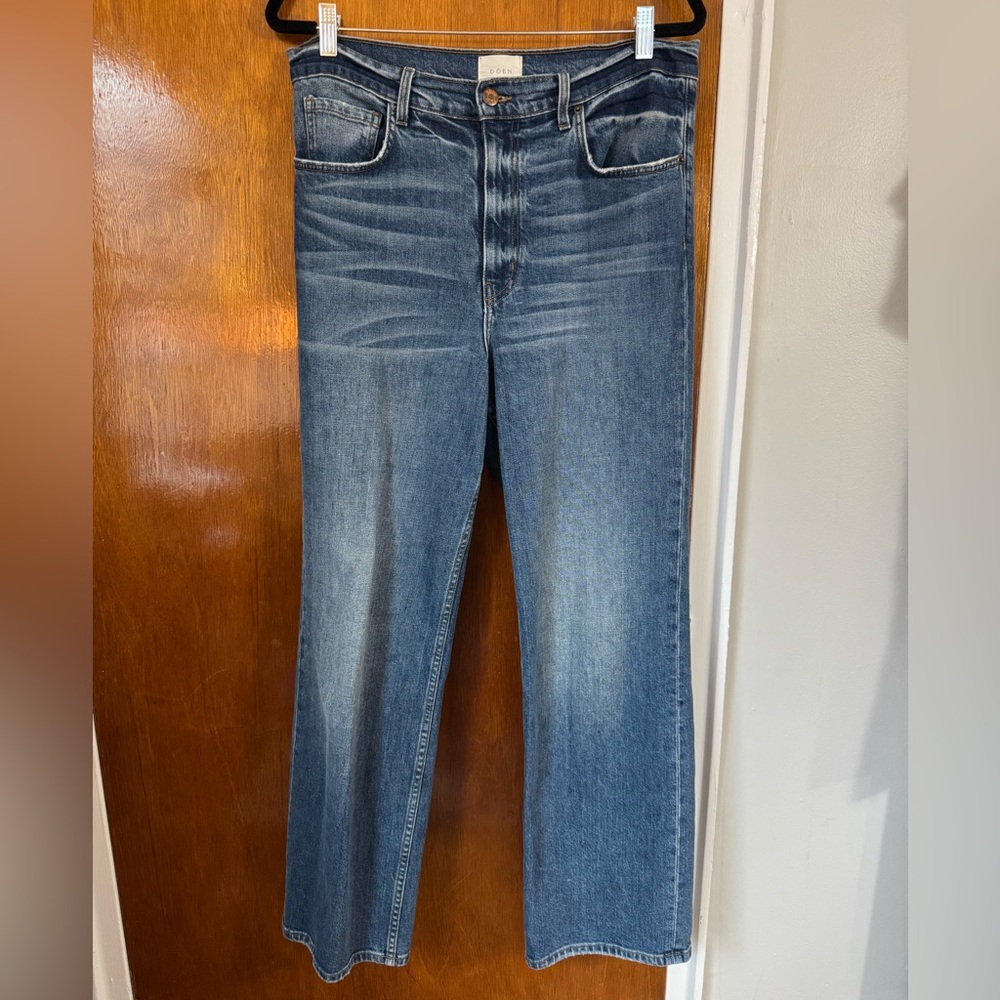 Dôen Dronme straight leg Jean